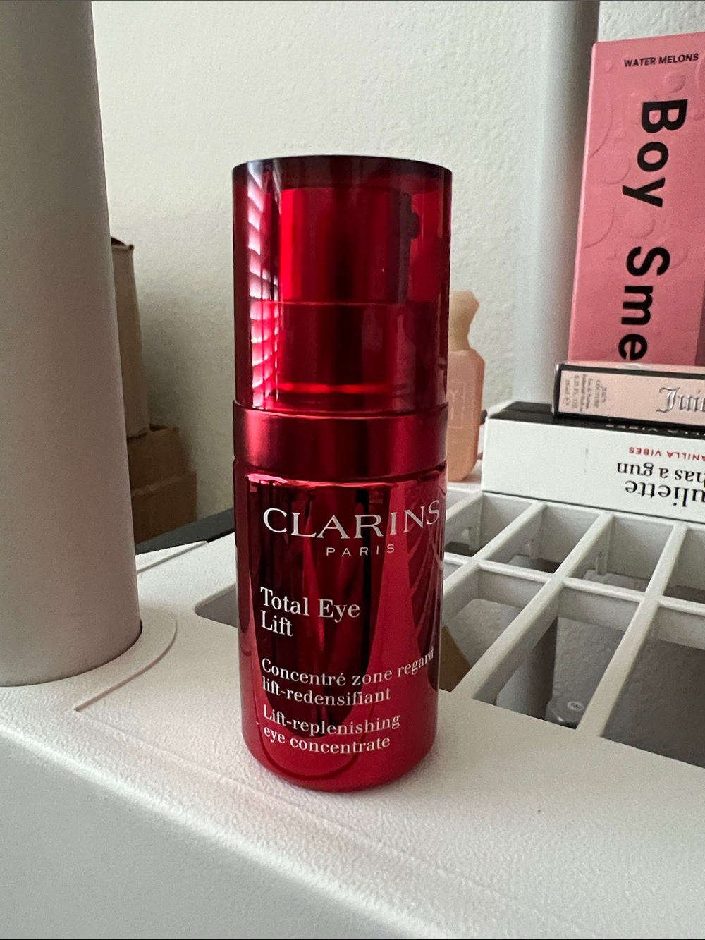 Clarins Total Eye Lift - Shiny Red Bottle